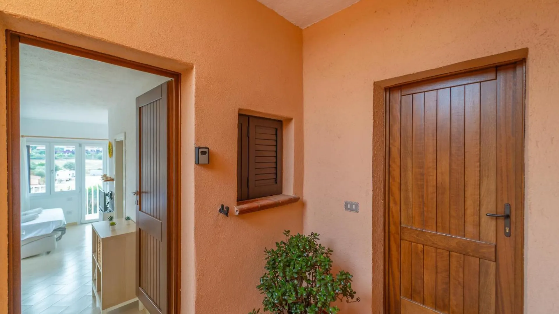 Faretto By Domusaway Loiri Porto San Paolo Apartment
